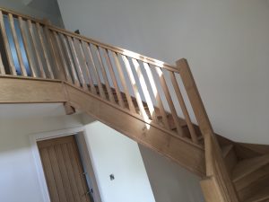 oak spindle stairs top